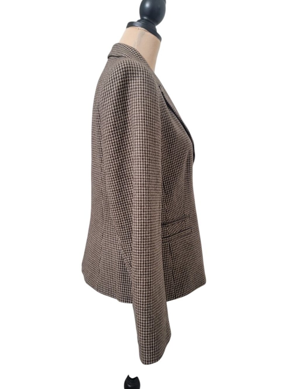 Talbots Size 10 Brown & Tan Structured Houndstooth Button Jacket - Picture 5 of 16